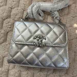 Chanel top handle